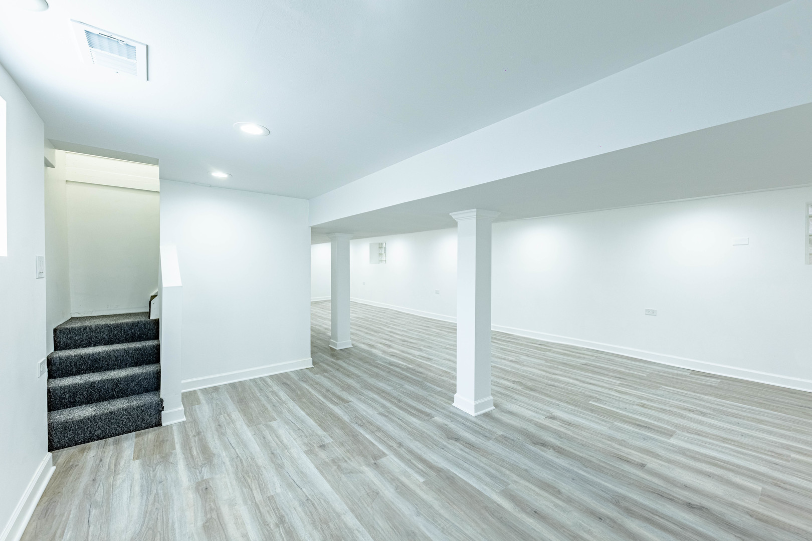 7601 South Rhodes Avenue Chicago, IL 60619 - Photo 21 of 32 Gallery Image 21