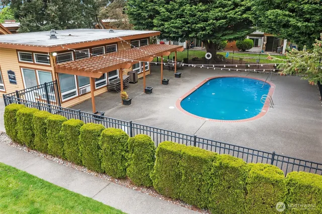 $210,000 | 28311 South 18th Avenue South, Unit A304, Federal Way, WA 98003