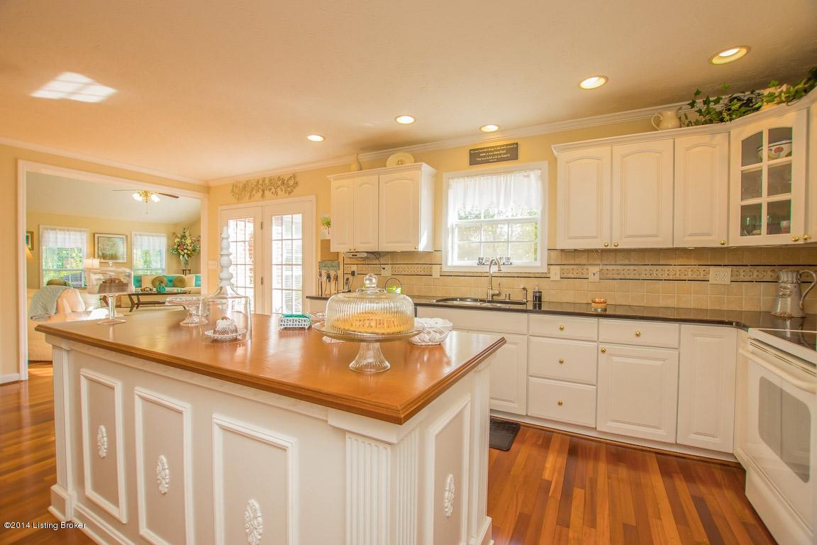 100 Spinpointe Road Fisherville, KY 40023 - Photo 31 of 83 Kitchen 7
