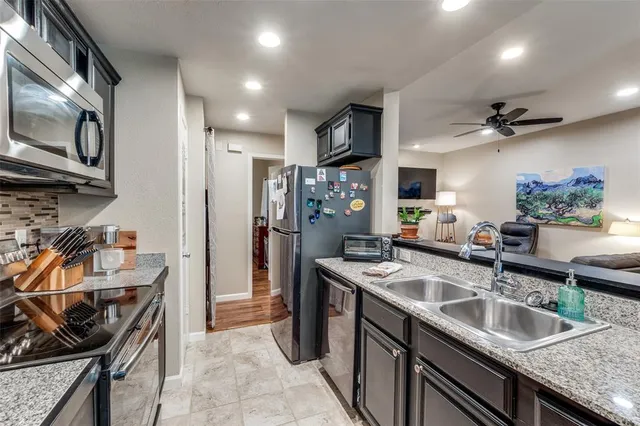 $1,800 | 8601 Park Lane, Unit 624, Dallas, TX 75231