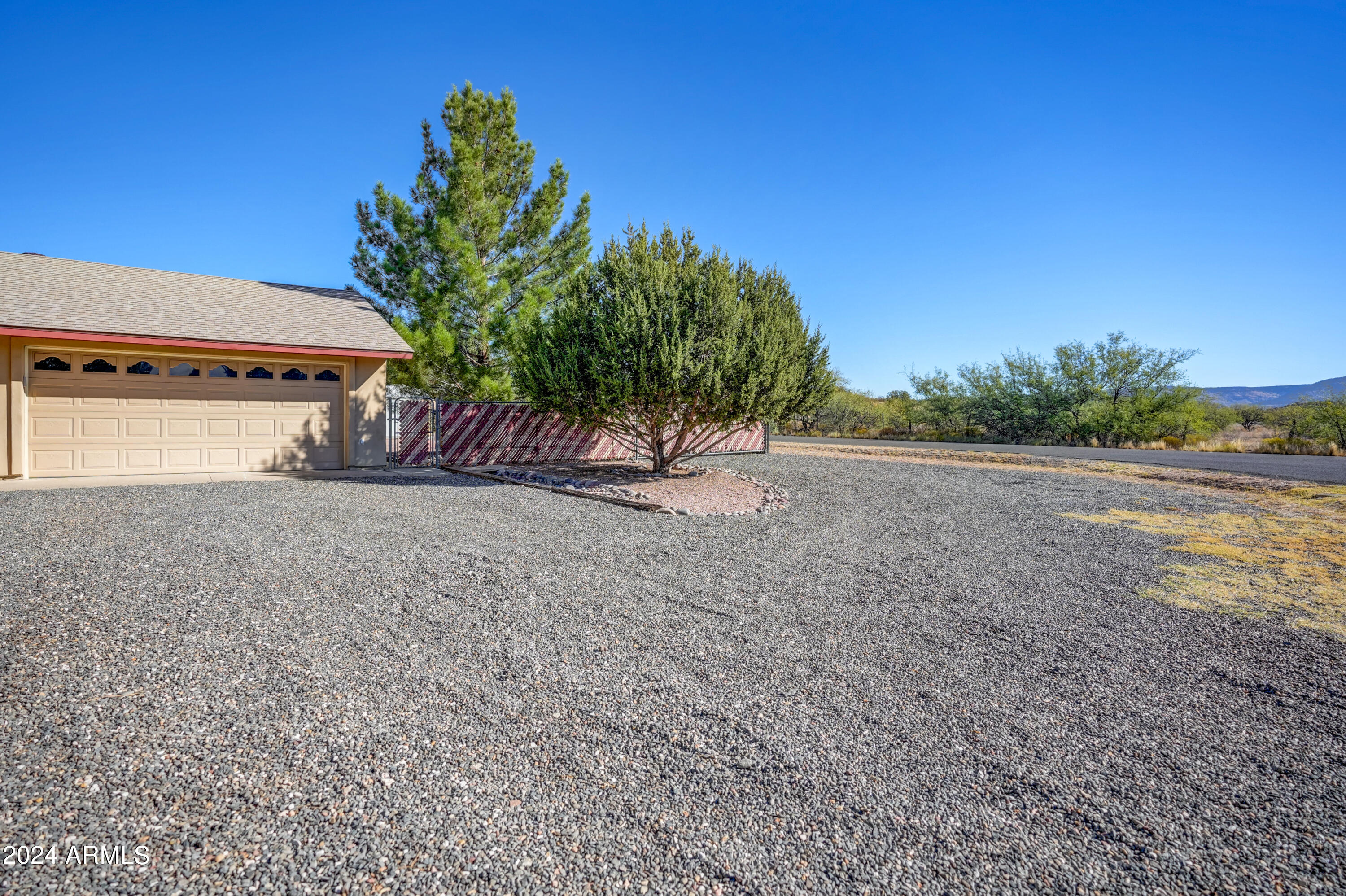 4990 East Geronimo Road Rimrock, AZ 86335 - Photo 37 of 40 Front Yard