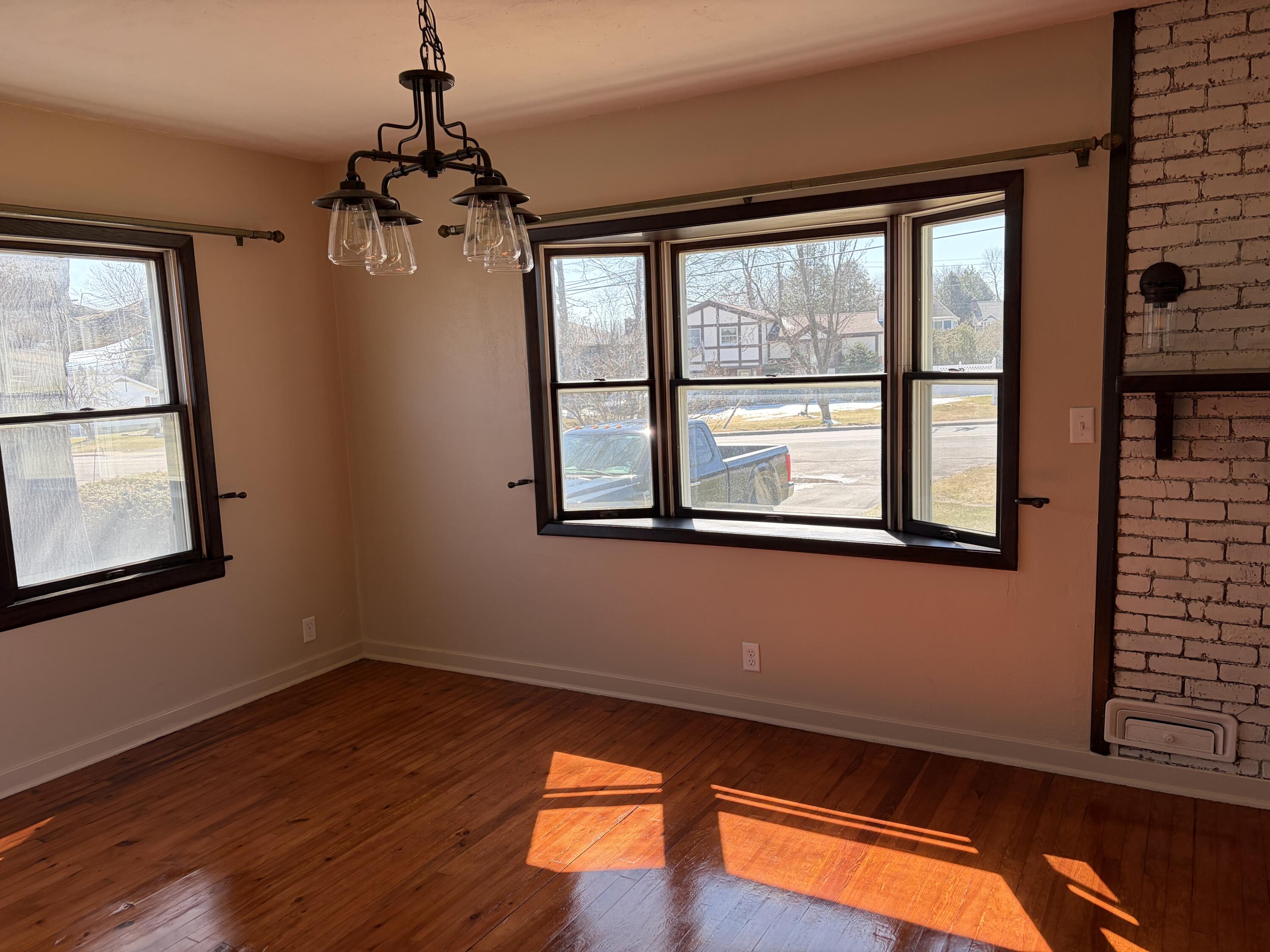 22 Tom Miller Road Plattsburgh, NY 12901 - Photo 4 of 27 Living/Dining