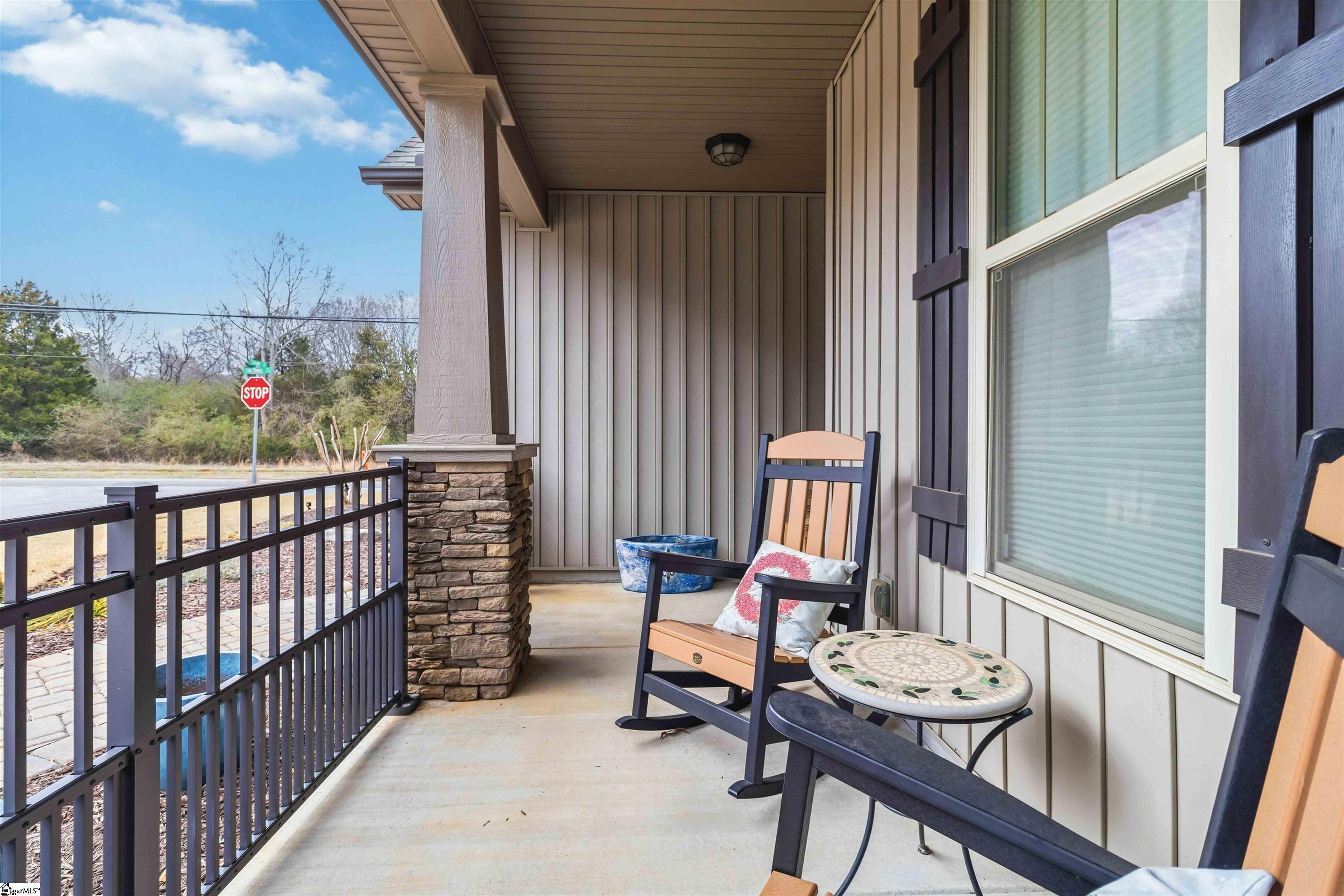 116 Canyon Court Greenville, SC 29607 - Photo 6 of 40