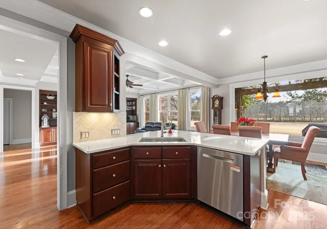 $1,195,000 | 18504 Carnegie Overlook Boulevard, Davidson, NC 28036