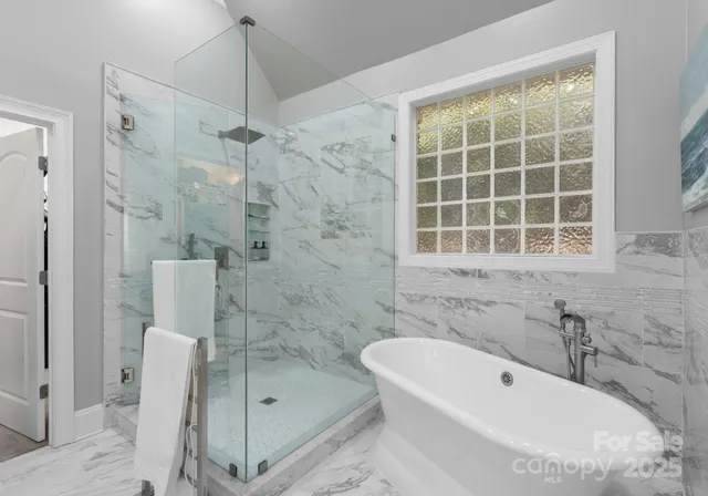 $1,195,000 | 18504 Carnegie Overlook Boulevard, Davidson, NC 28036