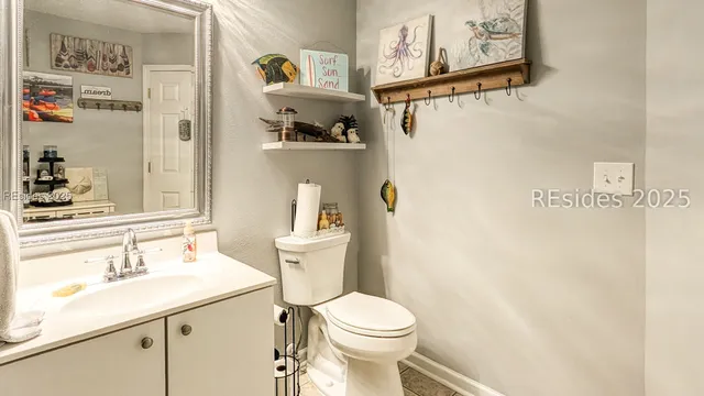 $259,900 | 2 Old S Court, Unit 2D, Bluffton, SC 29910