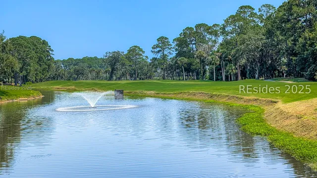 $259,900 | 2 Old S Court, Unit 2D, Bluffton, SC 29910