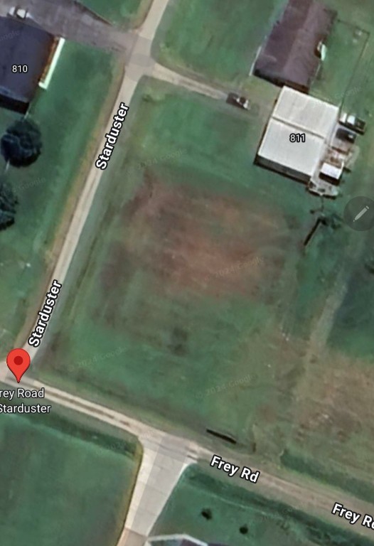 807 Starduster Manvel, TX 77578 - Photo 5 of 6 a view of a tennis court