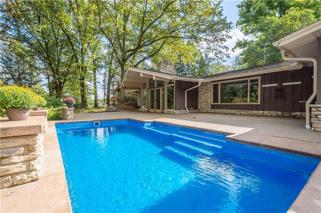145 Rockingham Lane Canonsburg, PA 15317 - Photo 39 of 43 Pool with deep end