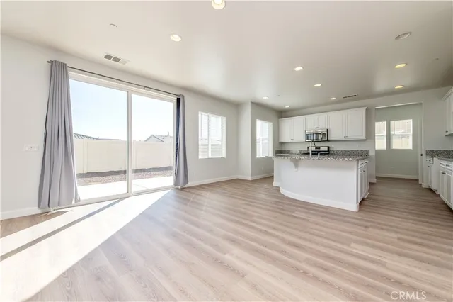 $779,900 | 30183 Redding Avenue, Murrieta, CA 92563