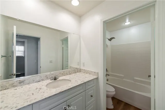 $779,900 | 30183 Redding Avenue, Murrieta, CA 92563