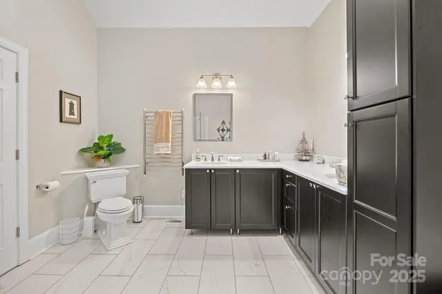 $899,000 | 17426 Springwinds Drive, Unit 122, Cornelius, NC 28031