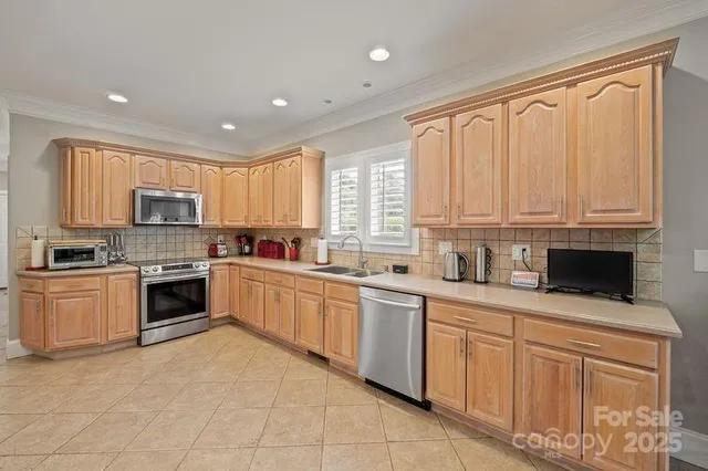 $899,000 | 17426 Springwinds Drive, Unit 122, Cornelius, NC 28031