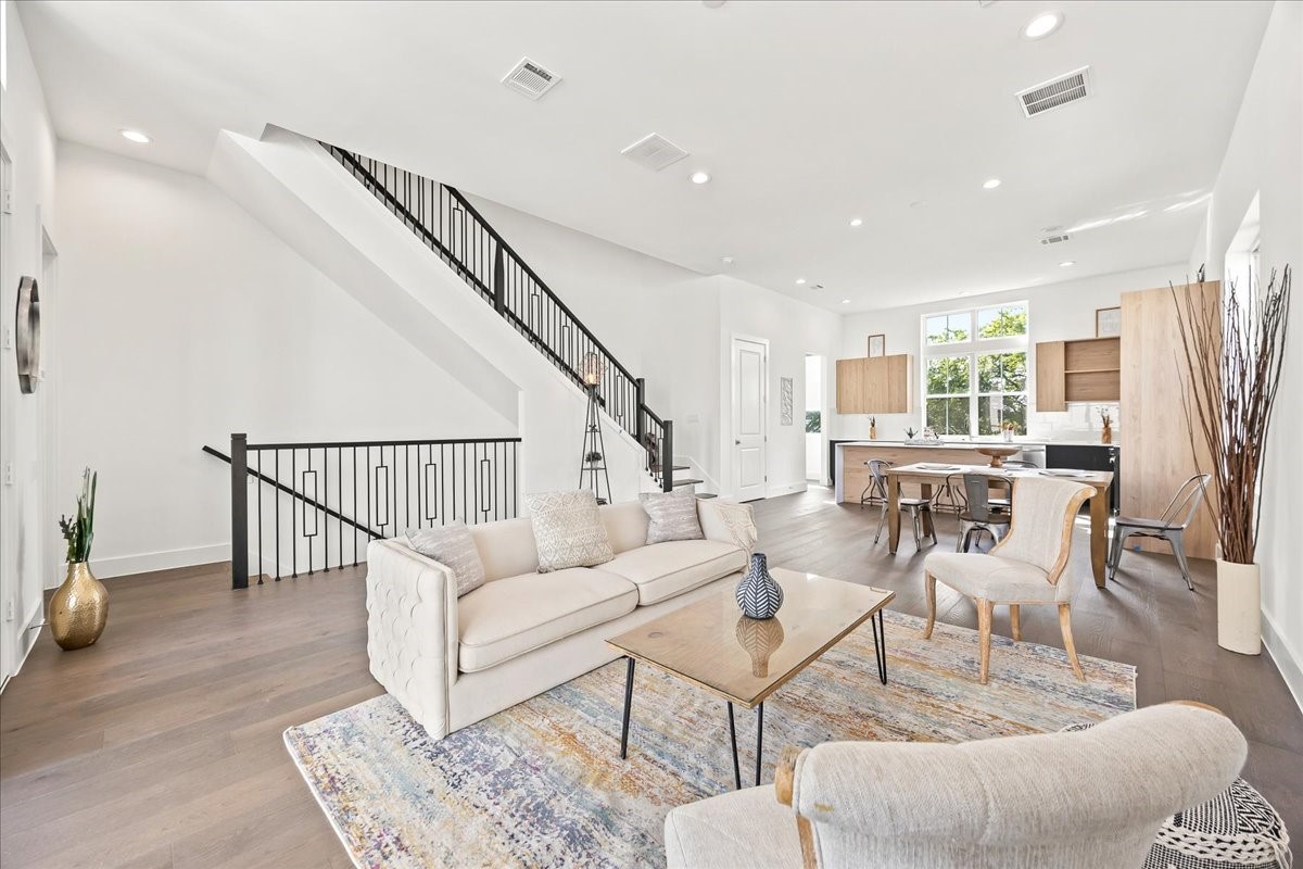 2855 Decker Pl. Houston, TX 77003 - Photo 14 of 44