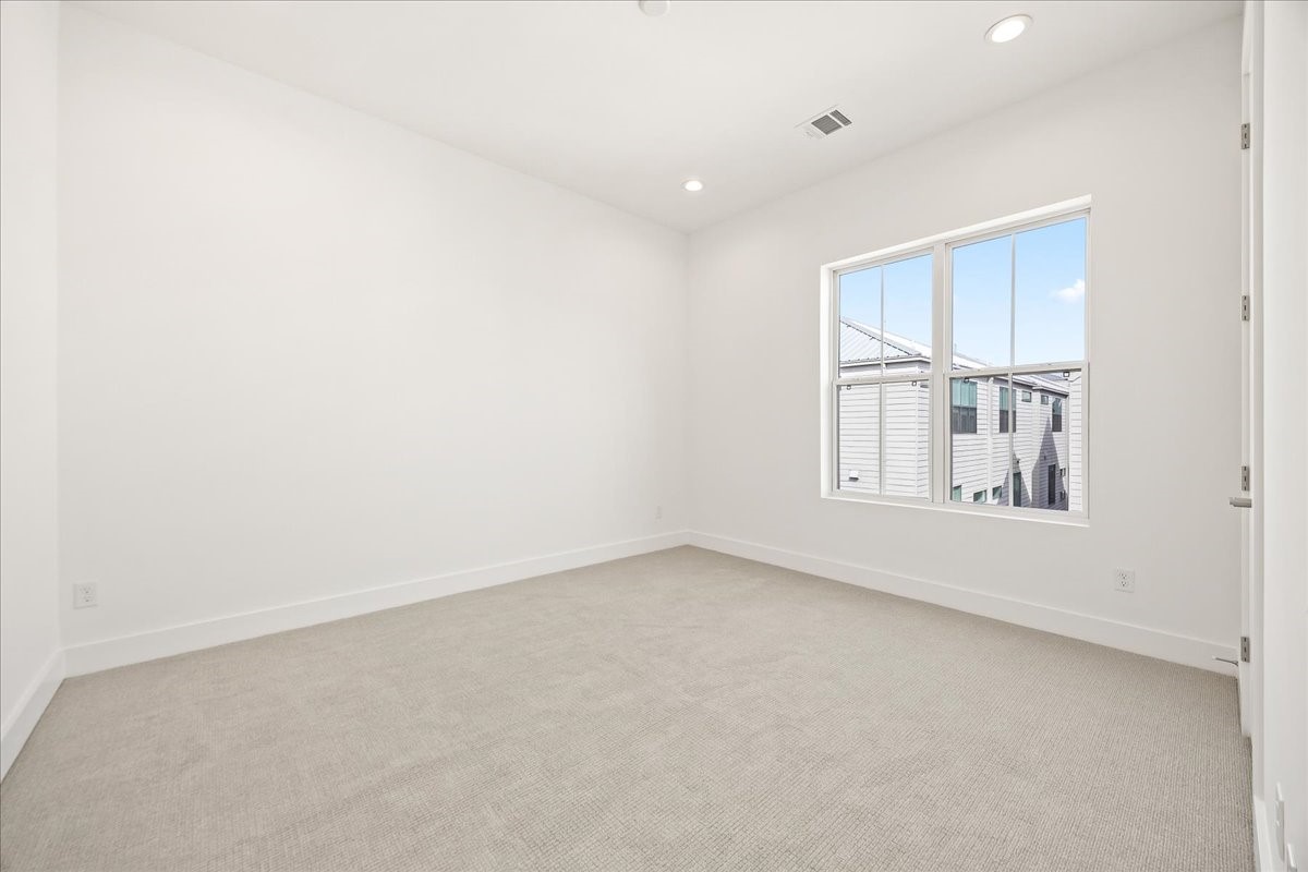 2855 Decker Pl. Houston, TX 77003 - Photo 33 of 44