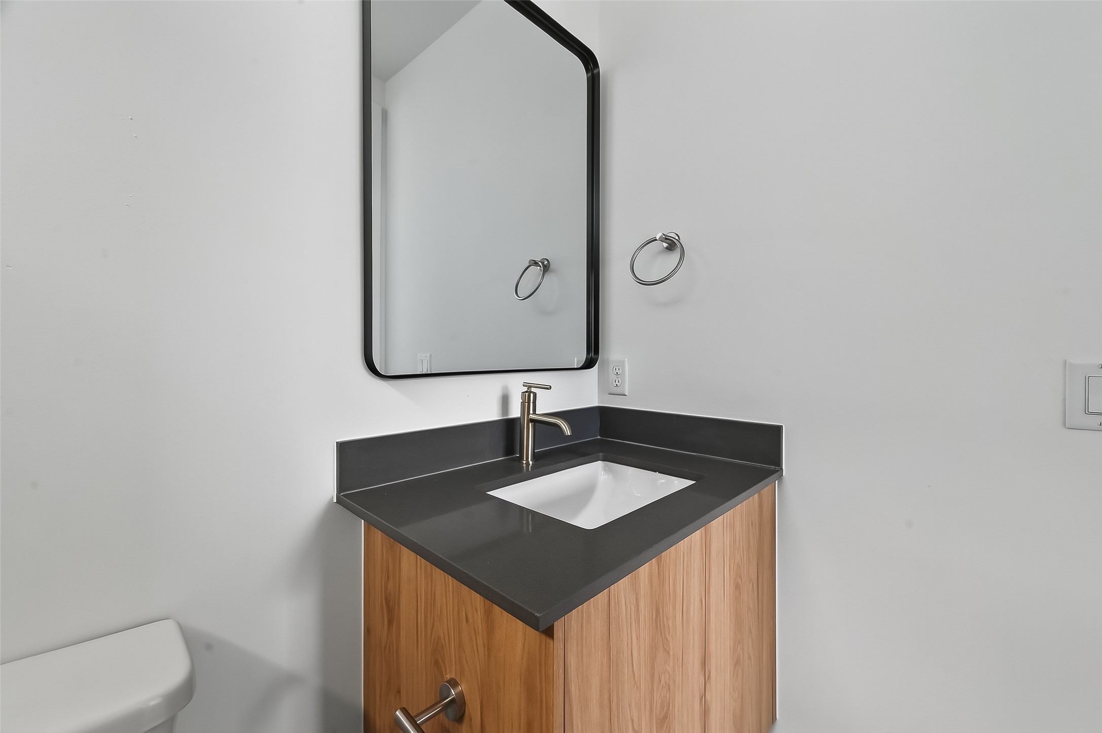 2855 Decker Pl. Houston, TX 77003 - Photo 35 of 44