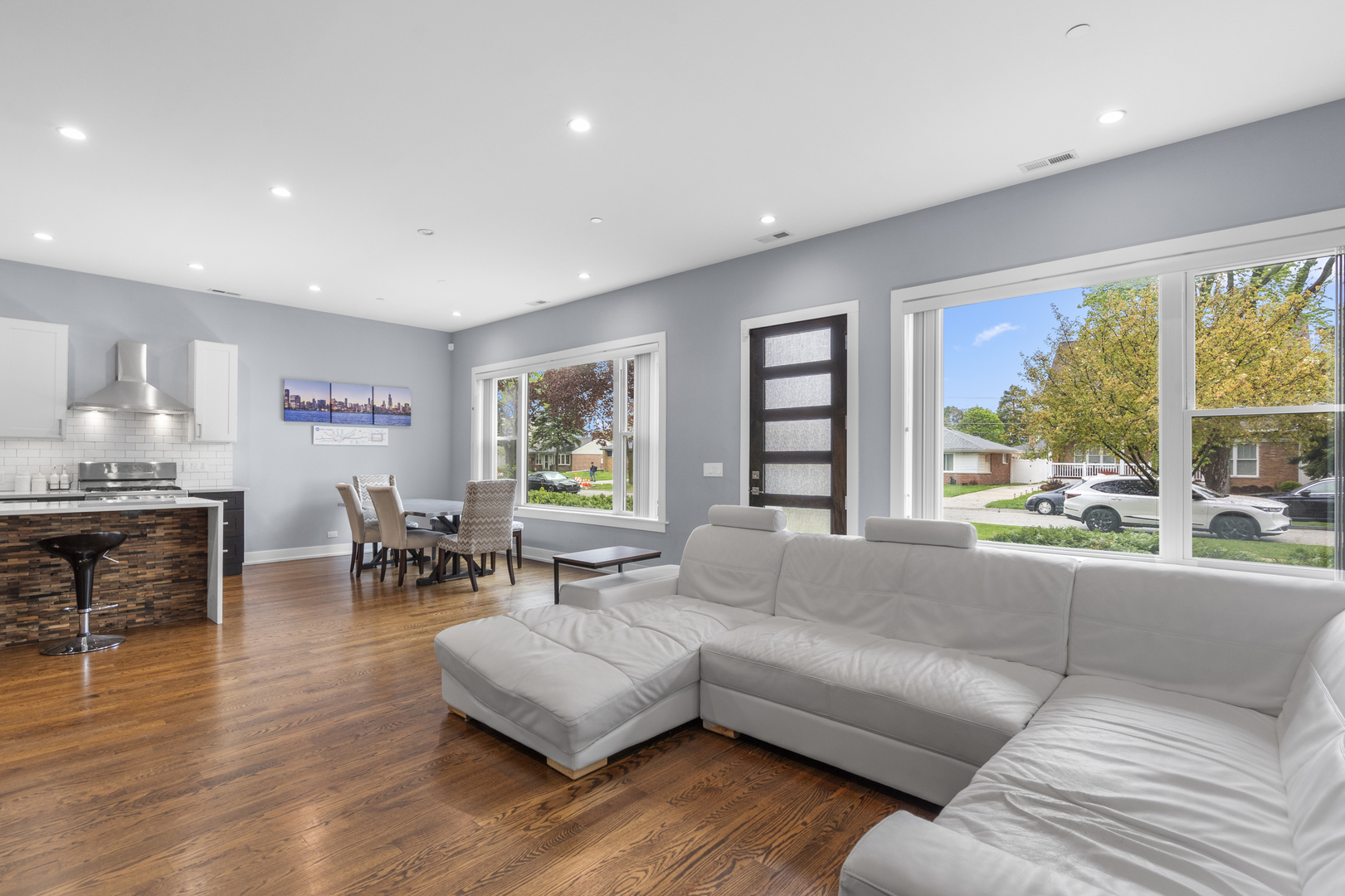 8277 Wisner Street Niles, IL 60714 - Photo 6 of 44