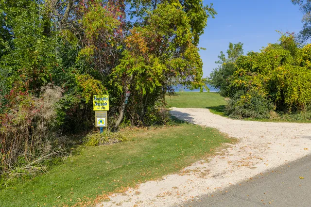 $79,900 | Lt38 Sinissippi Point Road, Juneau, WI 53039