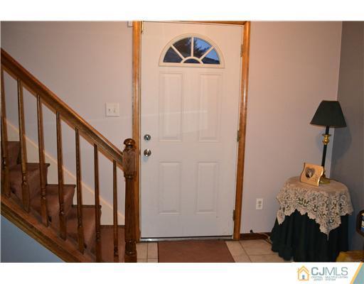 36 West Knollwood Road Edison, NJ 08817 - Photo 14 of 25 Gallery Image 14