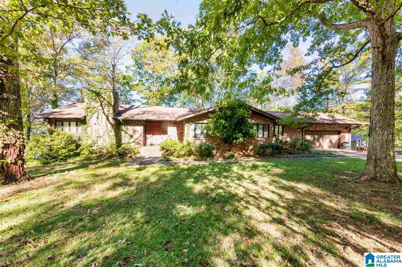 647 Ridgeway Circle Talladega, AL 35160 - Photo 1 of 48
