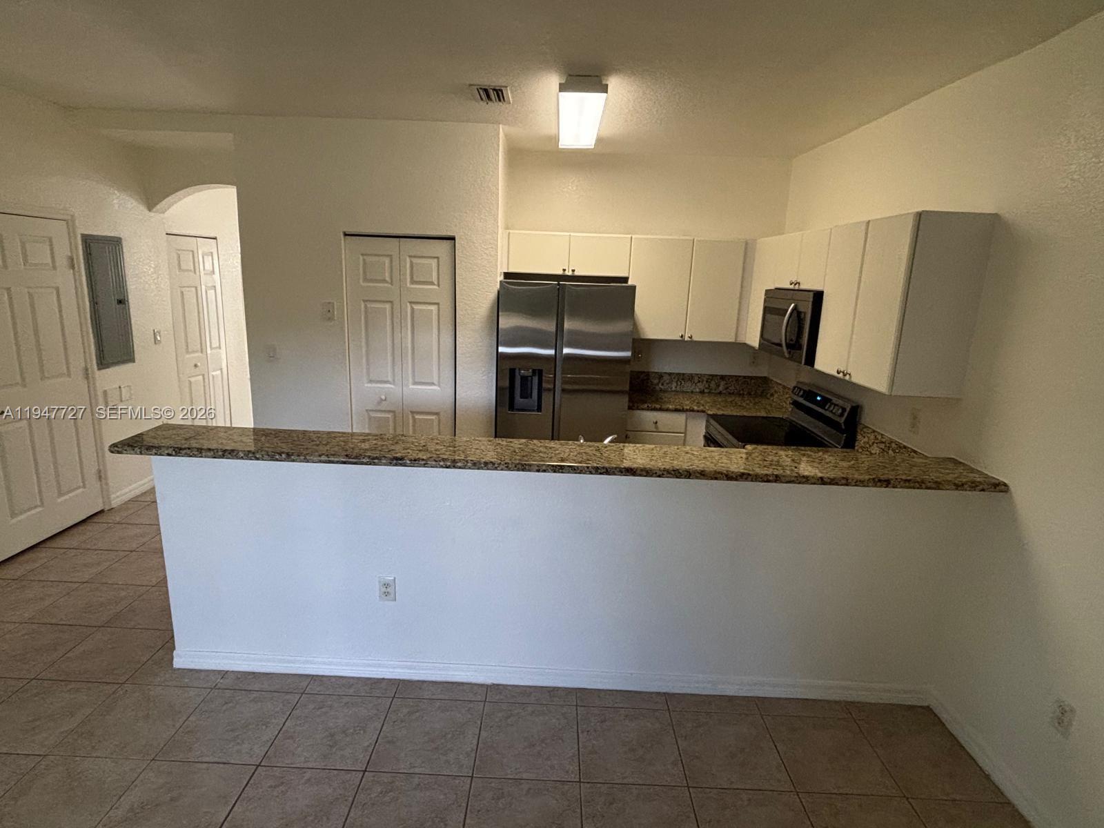 4911 Southwest 140th Terrace, Unit 6 Miramar, FL 33027 - Photo 9 of 32