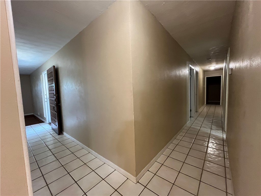 138 Doyle Drive Portland, TX 78374 - Photo 10 of 24 a view of a hallway