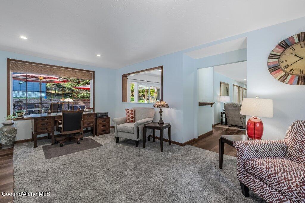 6364 Bottle Bay Road Sagle, ID 83860 - Photo 13 of 75 --10.jpg-SMALL