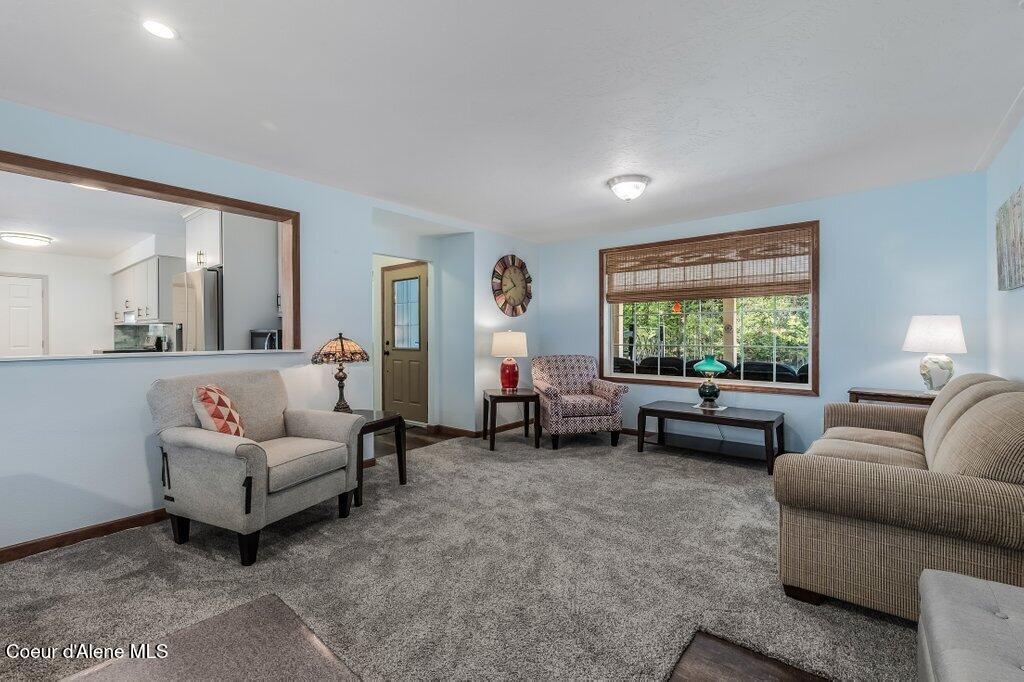 6364 Bottle Bay Road Sagle, ID 83860 - Photo 15 of 75 --12.jpg-SMALL