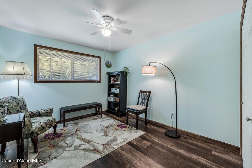 6364 Bottle Bay Road Sagle, ID 83860 - Photo 27 of 75 --25.jpg-SMALL