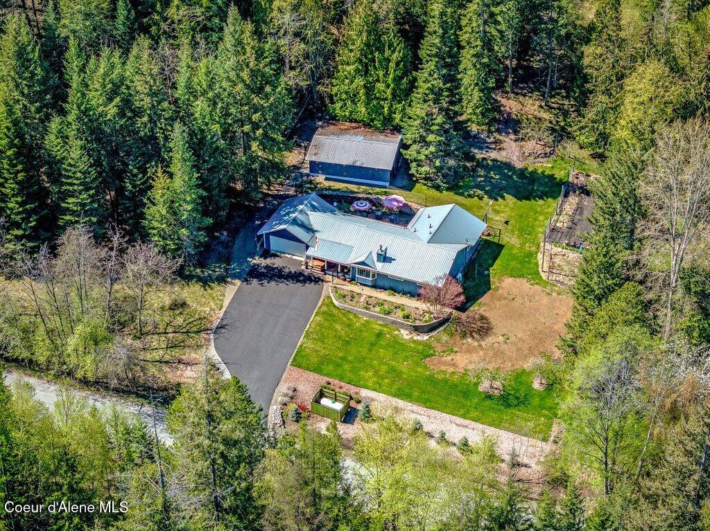 6364 Bottle Bay Road Sagle, ID 83860 - Photo 4 of 75 --63.jpg-SMALL