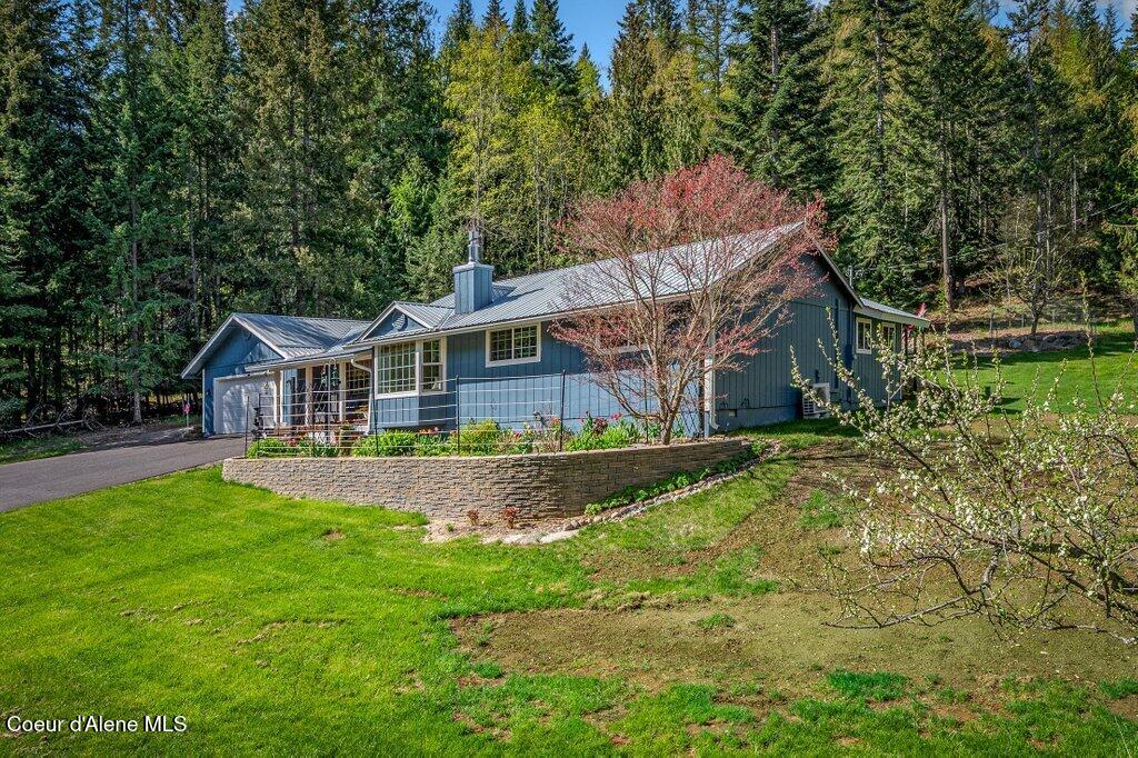 6364 Bottle Bay Road Sagle, ID 83860 - Photo 5 of 75 --3.jpg-SMALL