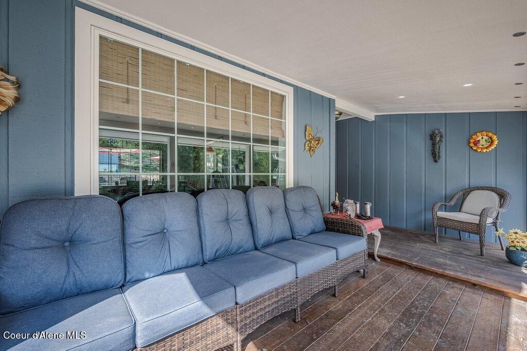 6364 Bottle Bay Road Sagle, ID 83860 - Photo 9 of 75 --6.jpg-SMALL