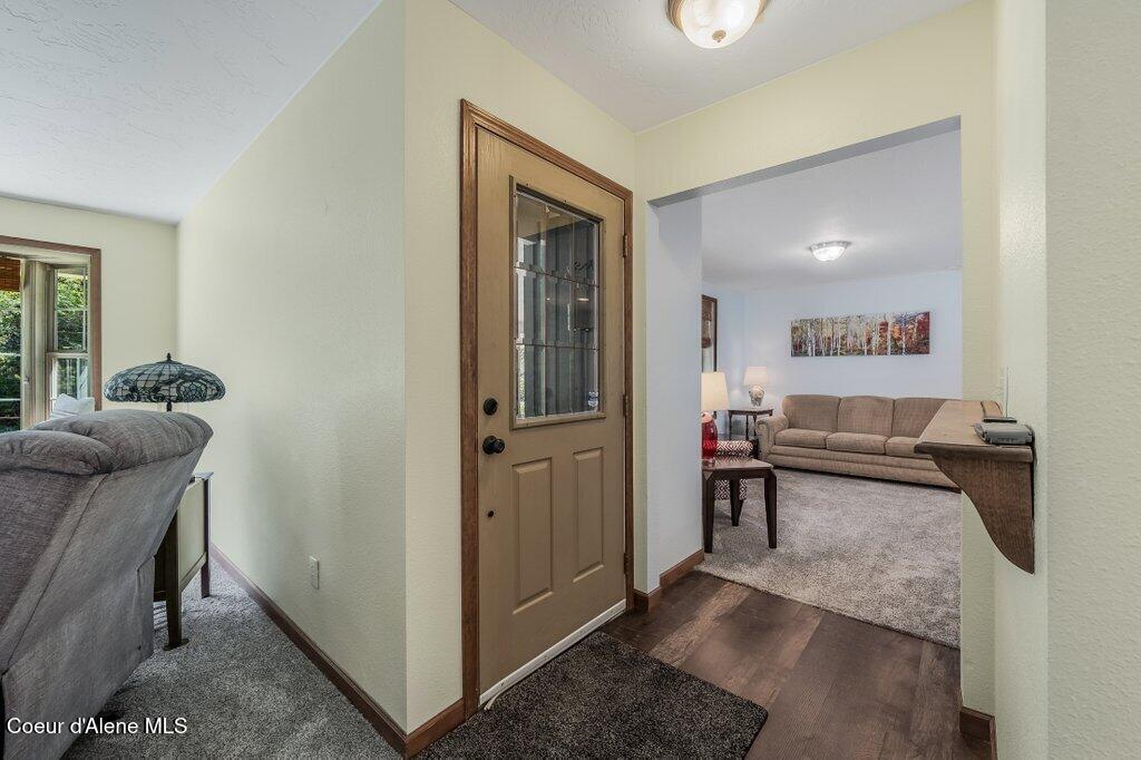 6364 Bottle Bay Road Sagle, ID 83860 - Photo 10 of 75 --7.jpg-SMALL