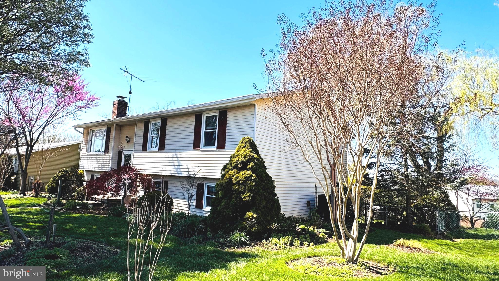 708 Uniontown Road Westminster, MD 21158 - Photo 3 of 8