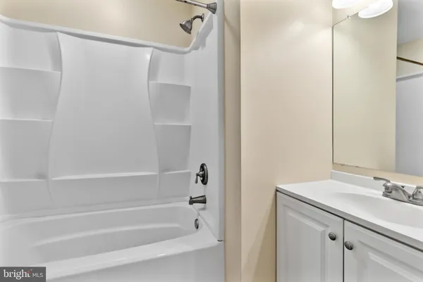 $356,100 | 17425 Hughes Road, Poolesville, MD 20837