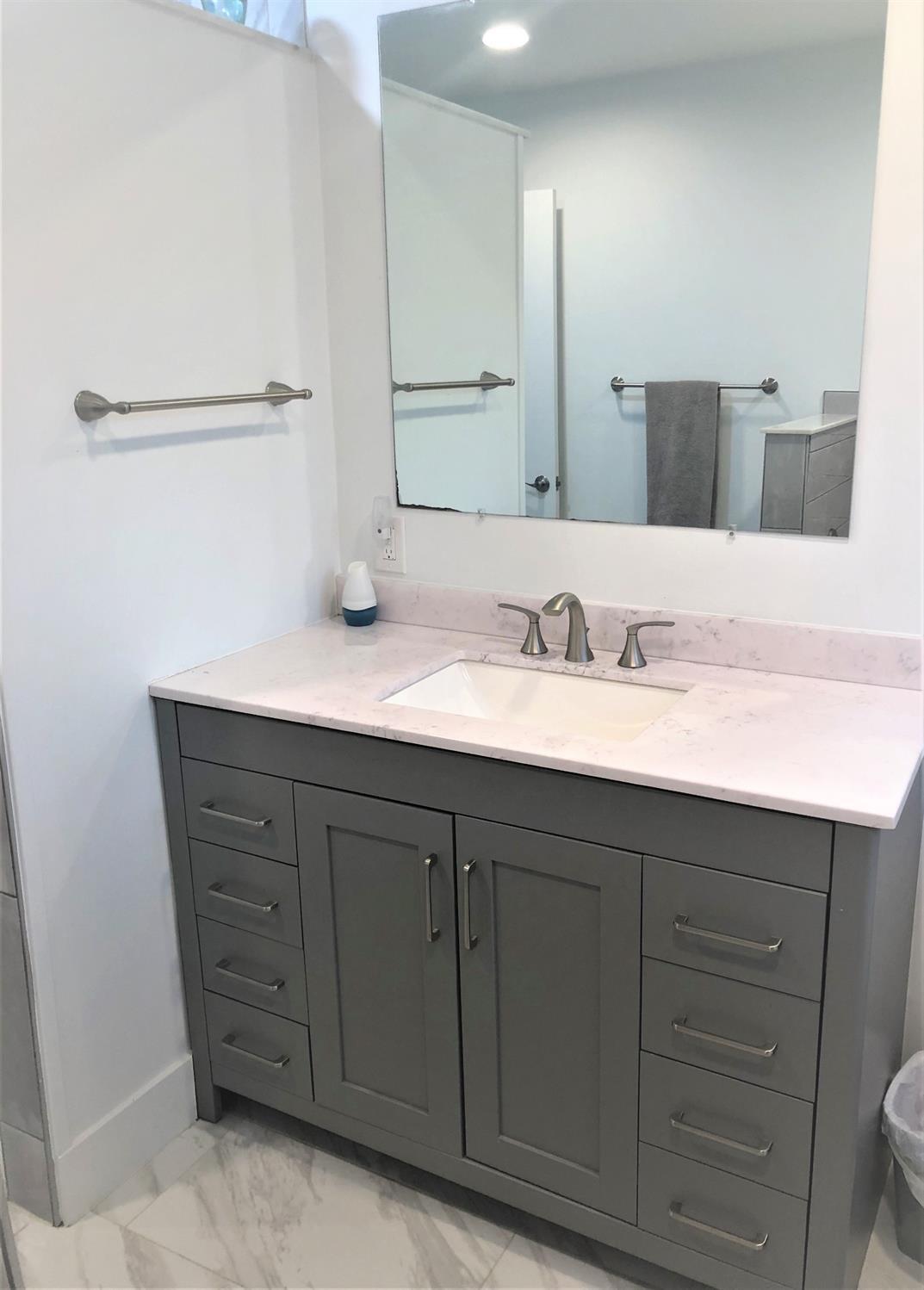 3759 Poole Road Cincinnati, OH 45251 - Photo 17 of 25 Gallery Image 17