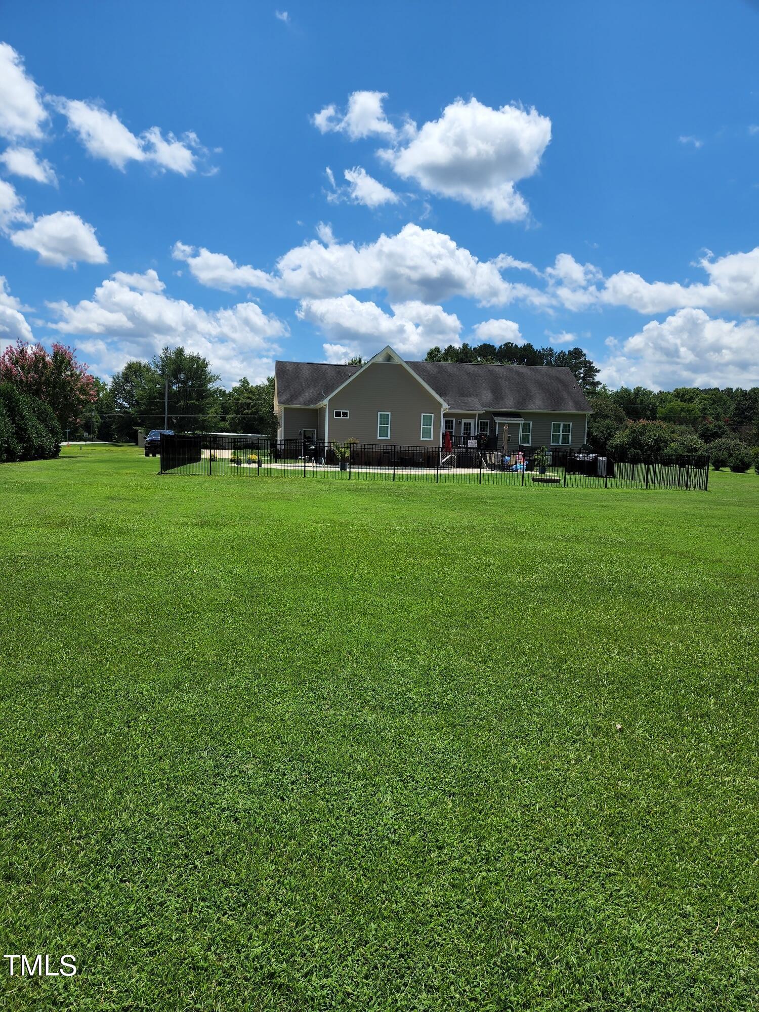 701 Pierce Road Garner, NC 27529 - Photo 4 of 25 20220719_130453_resized