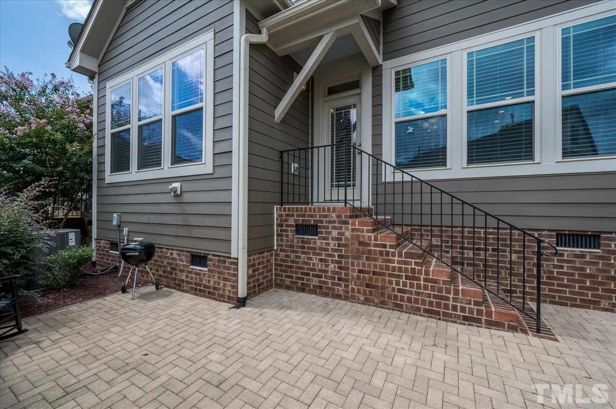 1552 Crafton Way Raleigh, NC 27607 - Photo 24 of 27
