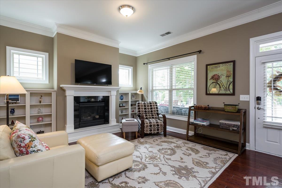 1552 Crafton Way Raleigh, NC 27607 - Photo 6 of 27