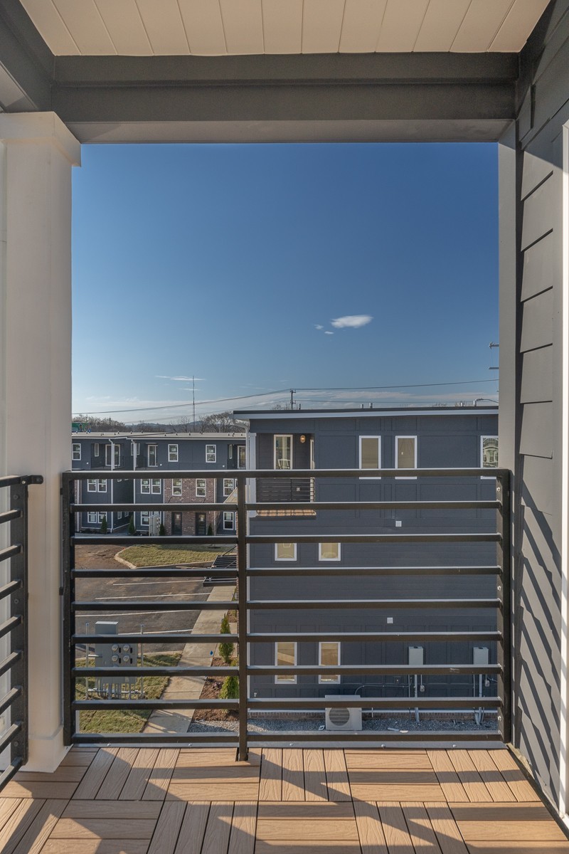 102 Duke Street, Unit 8 Nashville, TN 37207 - Photo 27 of 29 a view of entryway