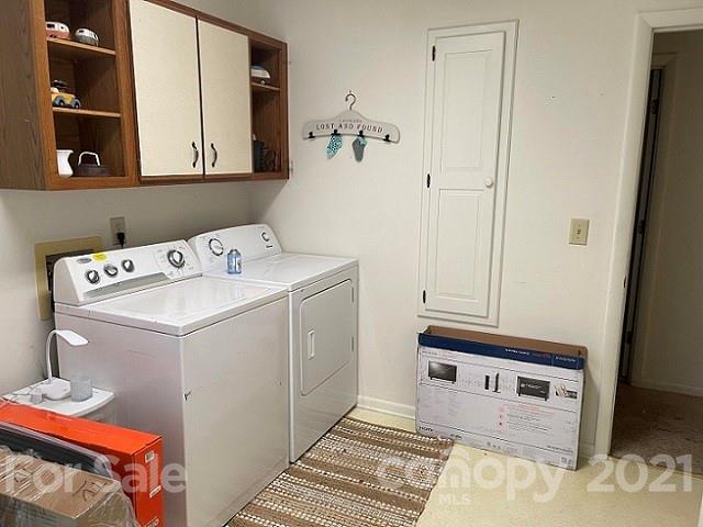 224 Lynch Street Rutherfordton, NC 28139 - Photo 20 of 23 a utility room with dryer and washer