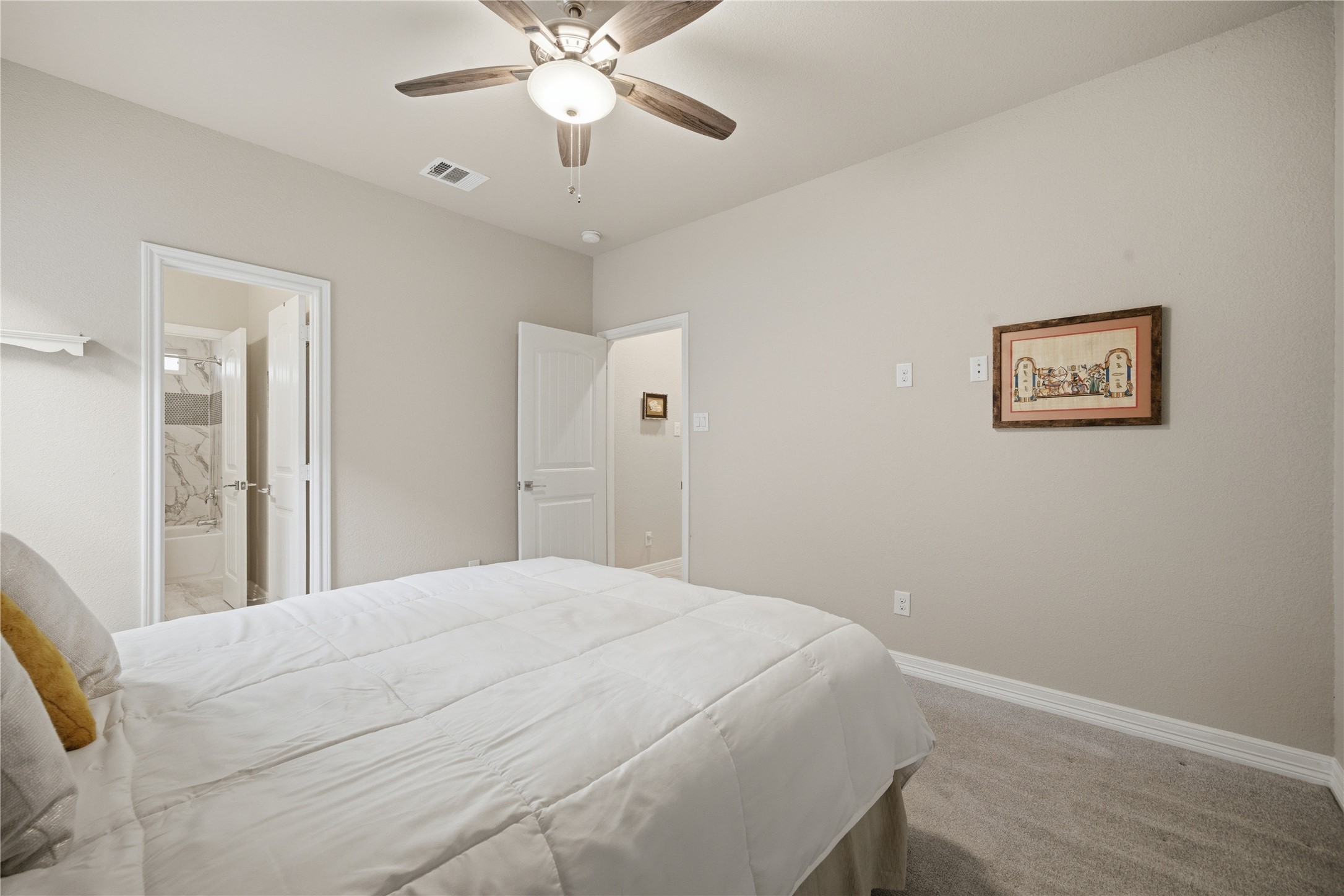 4412 New Orleans Street, Unit B Houston, TX 77020 - Photo 35 of 42 Bedroom #3