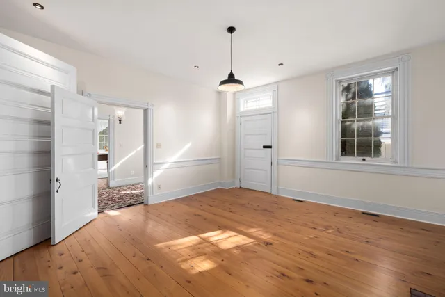 $399,900 | 2677 North Old Trail, Shamokin Dam, PA 17876