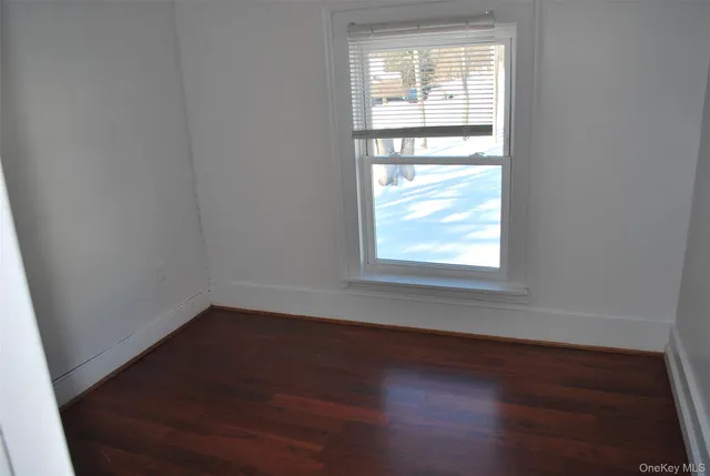 $2,850 | 22 Dekay Road, Warwick, NY 10990