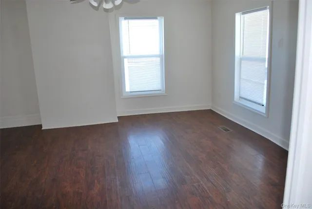 $2,850 | 22 Dekay Road, Warwick, NY 10990