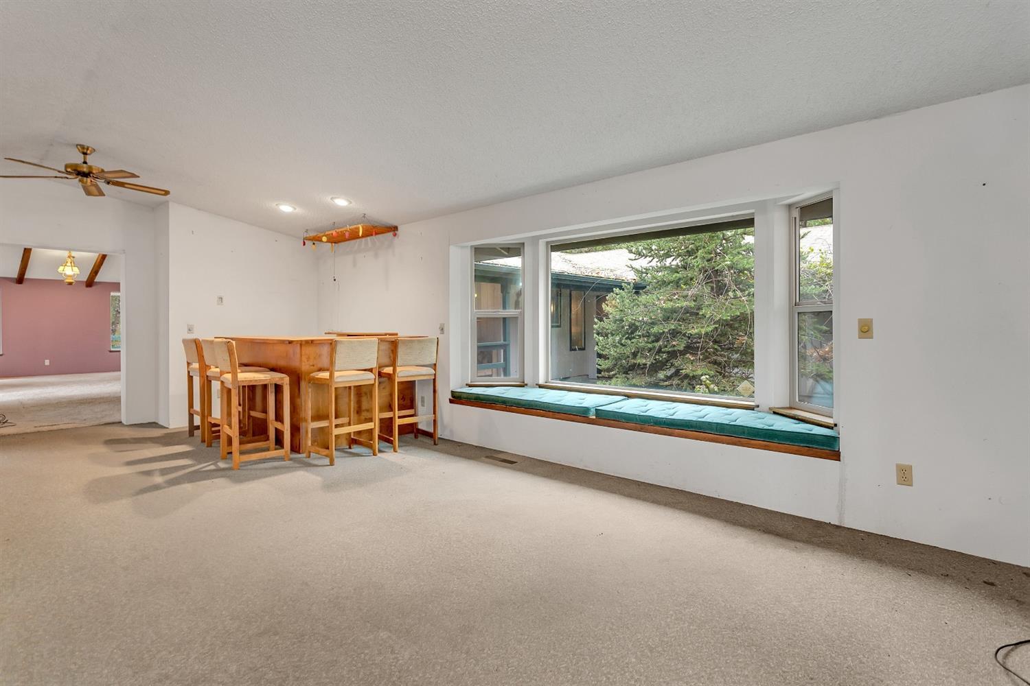 2475 Southside Road Grants Pass, OR 97527 - Photo 11 of 32 Additional Photo
