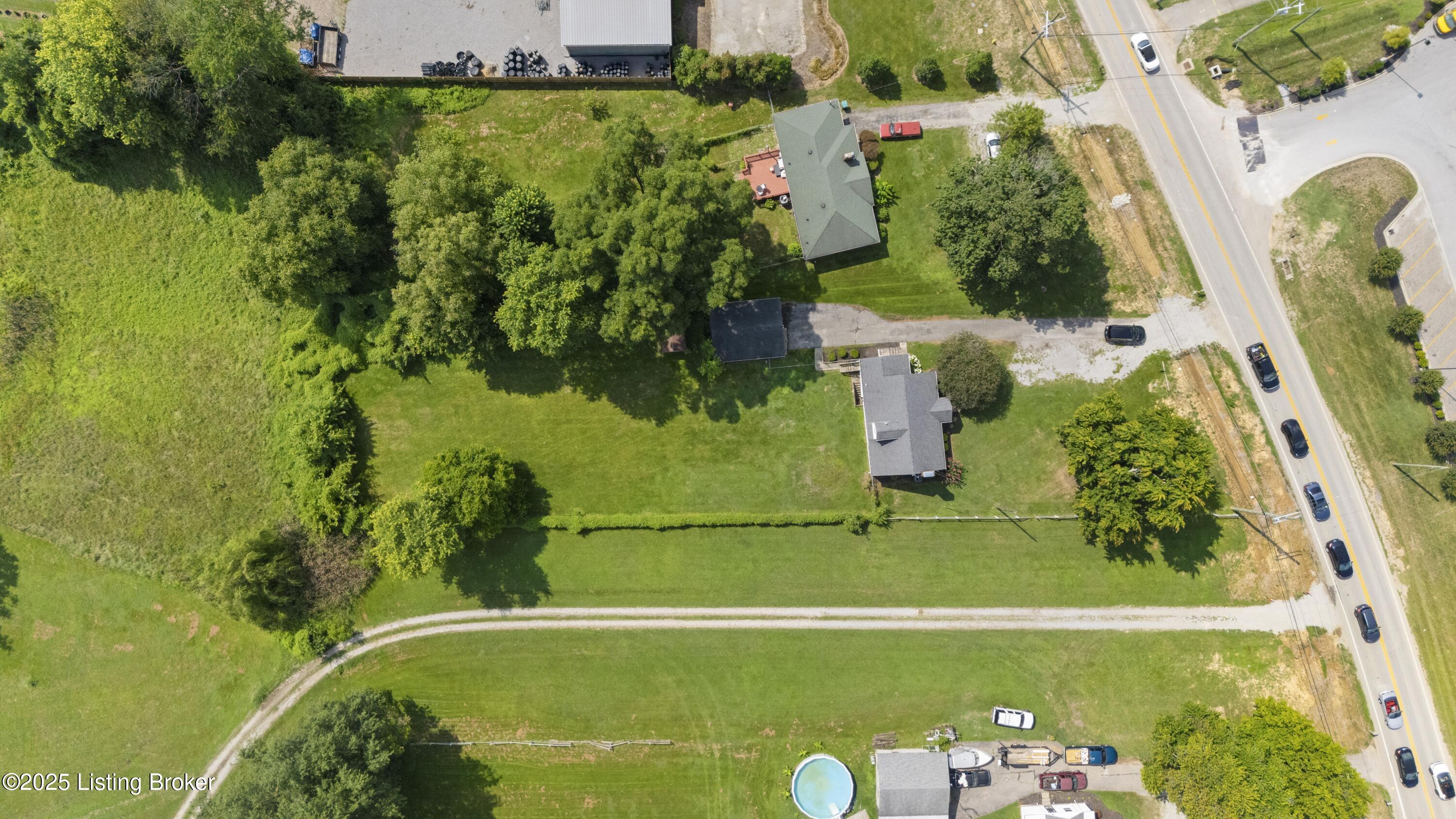 5501 Billtown Road Louisville, KY 40299 - Photo 3 of 16 dji_20250730112737_0002_d