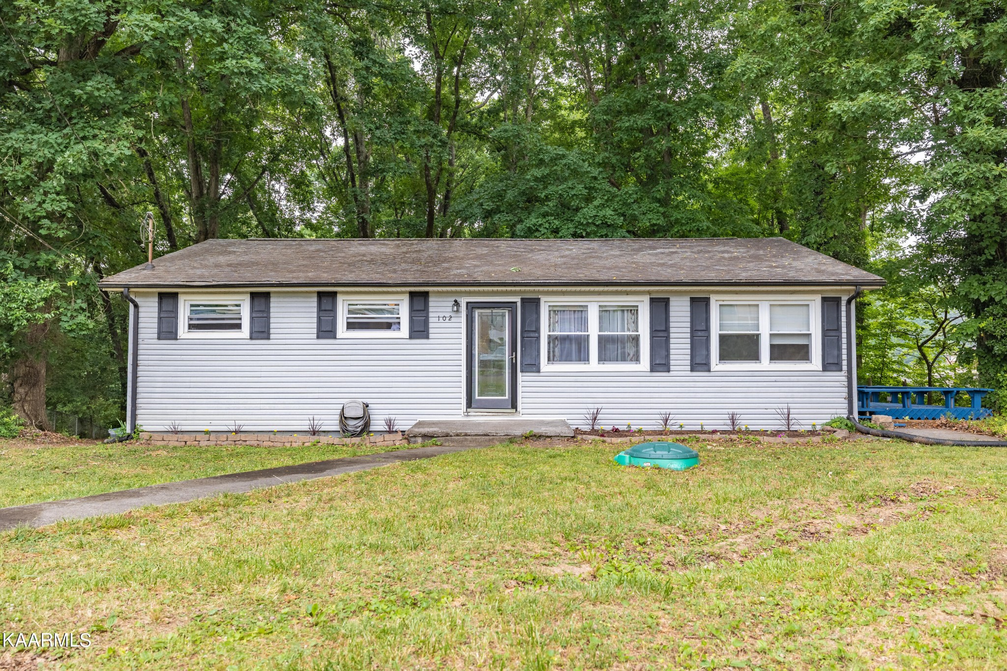 102 Wayne Place Oak Ridge, TN 37830 - Photo 2 of 26 Gallery Image 2