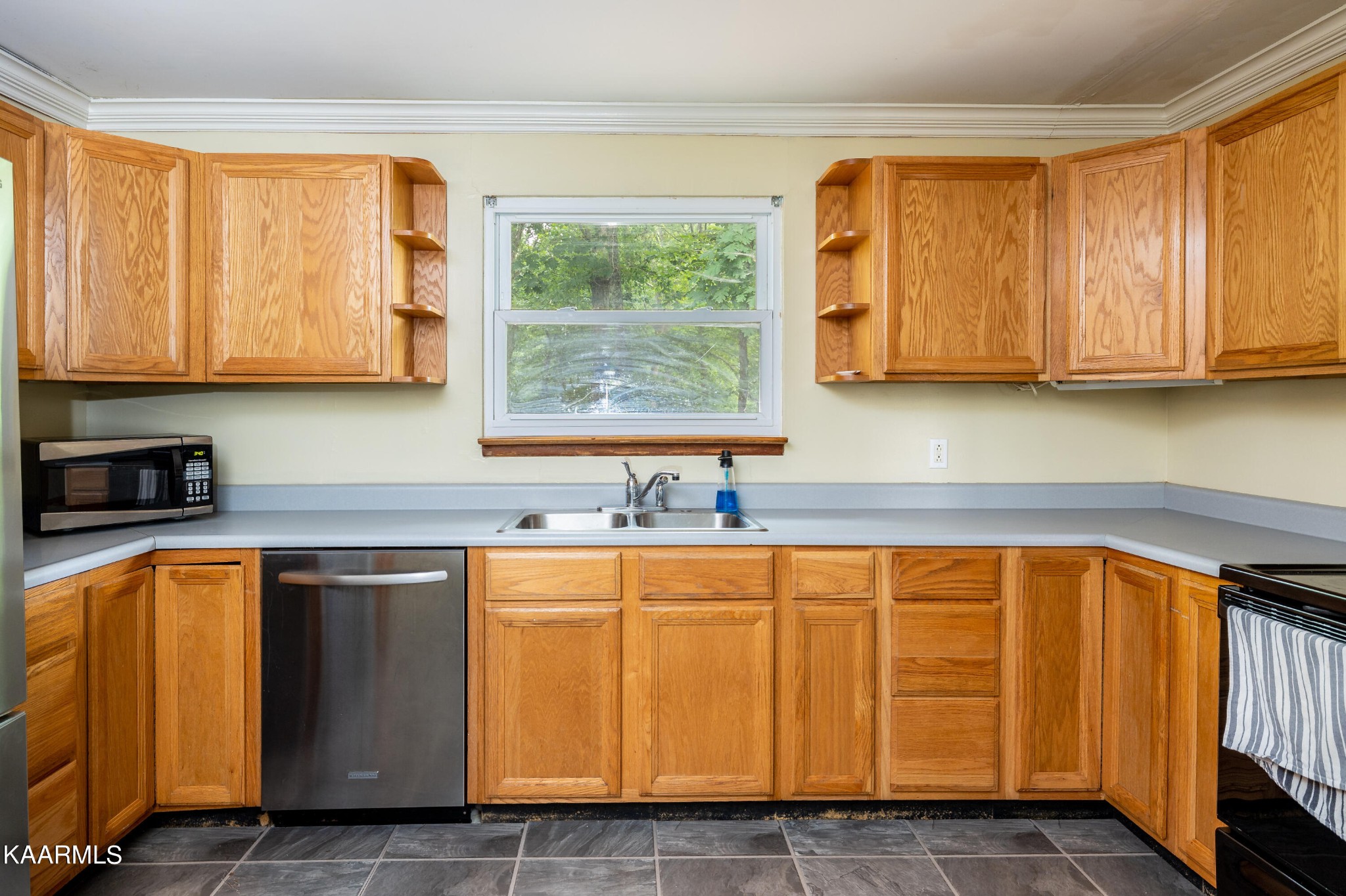 102 Wayne Place Oak Ridge, TN 37830 - Photo 7 of 26 Gallery Image 7