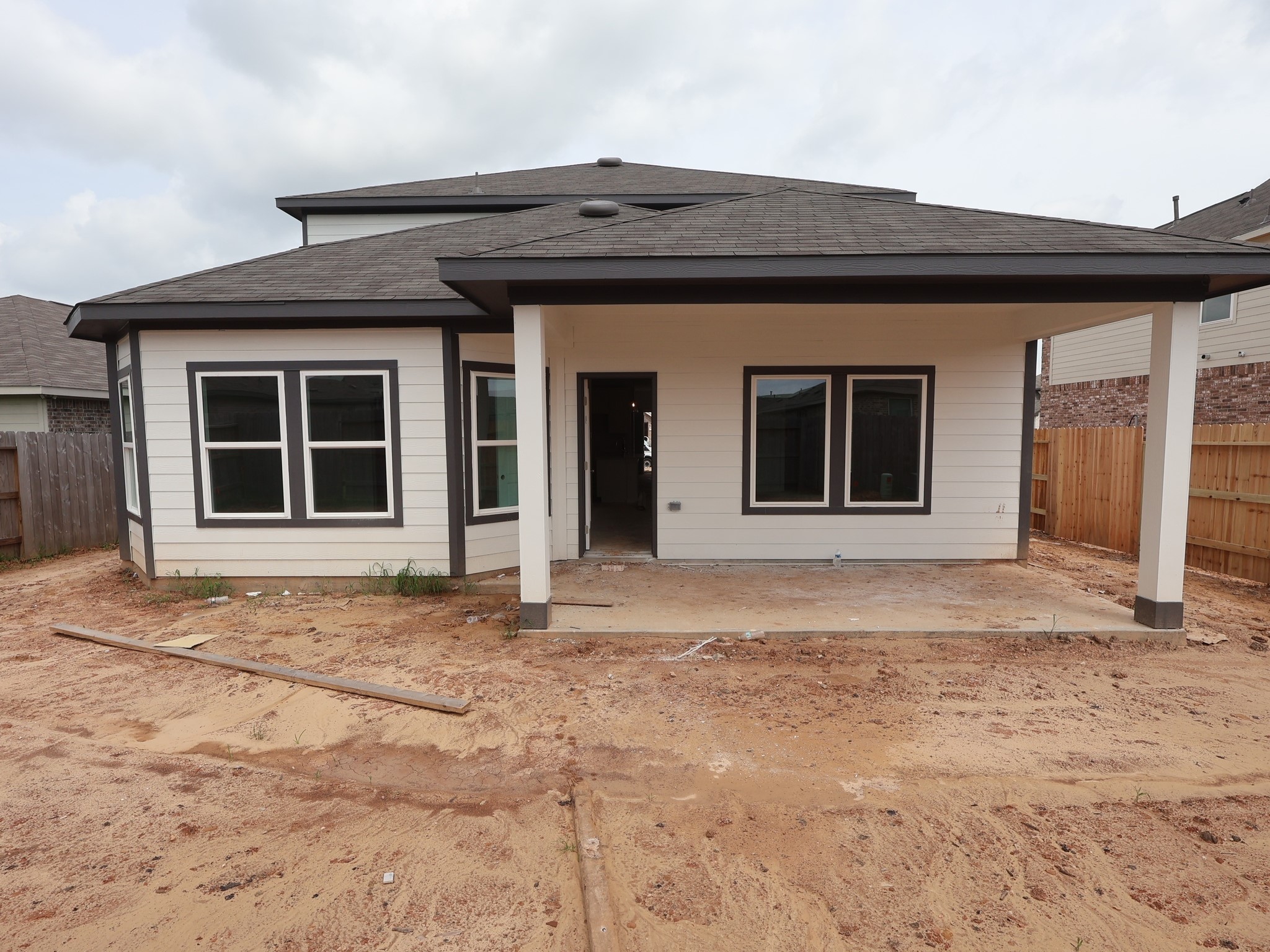 3407 Angus Farm Drive Rosenberg, TX 77471 - Photo 9 of 20 a house with a outdoor space